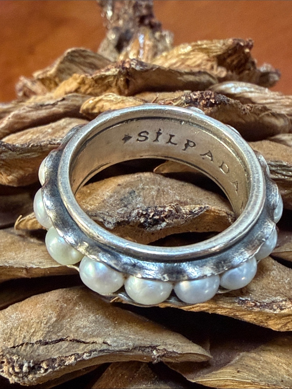 SILPADA elegant pearl band ring    8